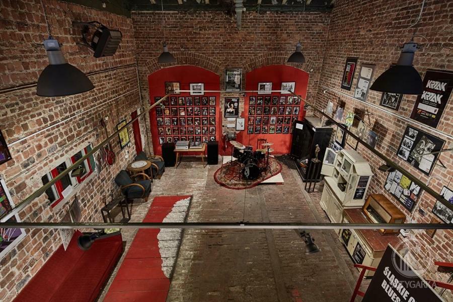 Sztygarka. Pensjonat Pod Wieza Katowice Chorzów Exteriör bild